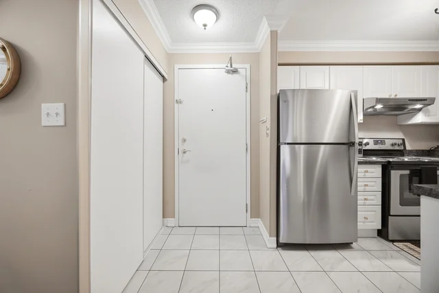 #208-2301 Parkhaven Boulevard, Oakville - photo 5