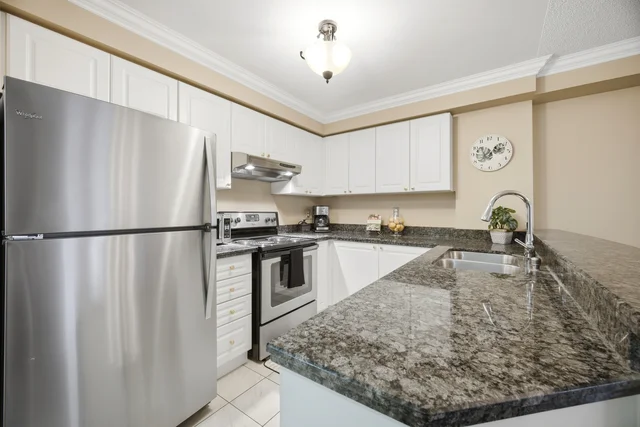 #208-2301 Parkhaven Boulevard, Oakville - photo 9