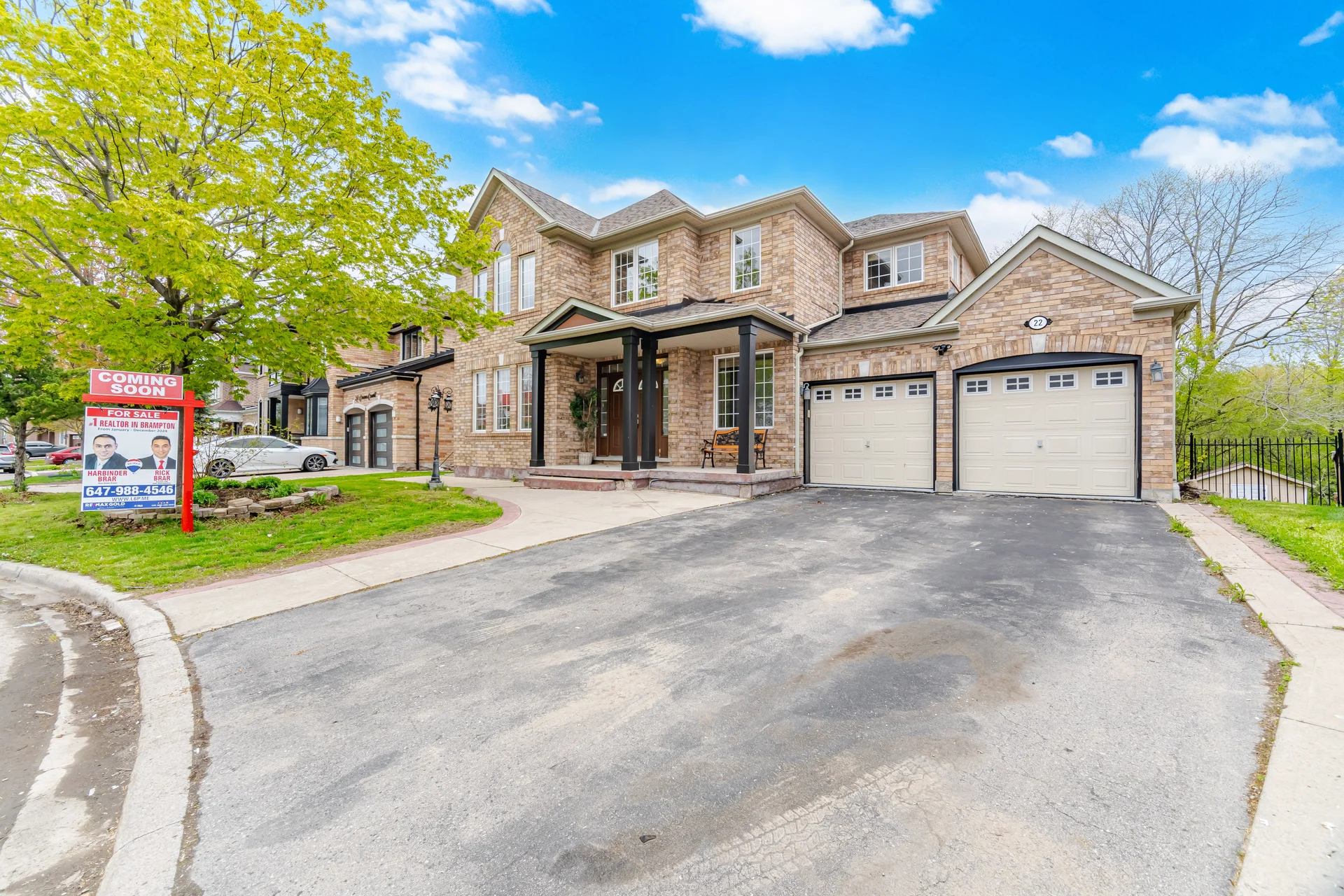 22 Cosmo Court, Brampton - photo 2