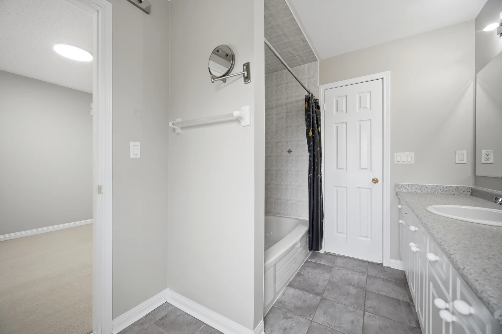 22 Cosmo Court, Brampton - photo 55