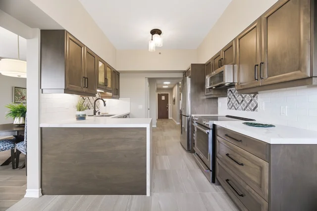 #1513-100 Burloak Drive, Burlington - photo 11