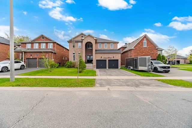 3 Imperial Crown Lane, Barrie - photo 2