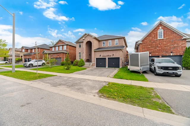 3 Imperial Crown Lane, Barrie - photo 4
