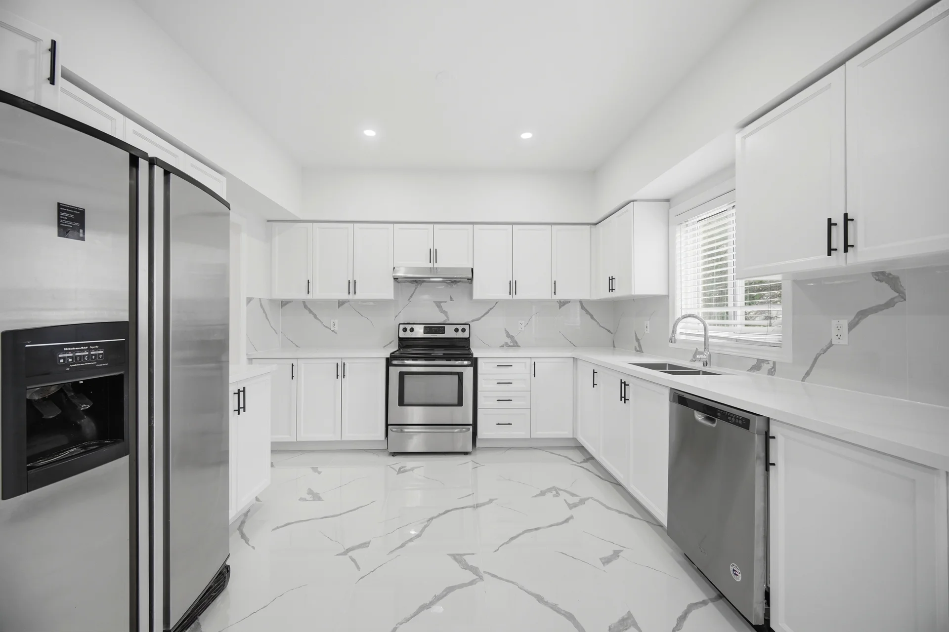 3 Imperial Crown Lane, Barrie - photo 20