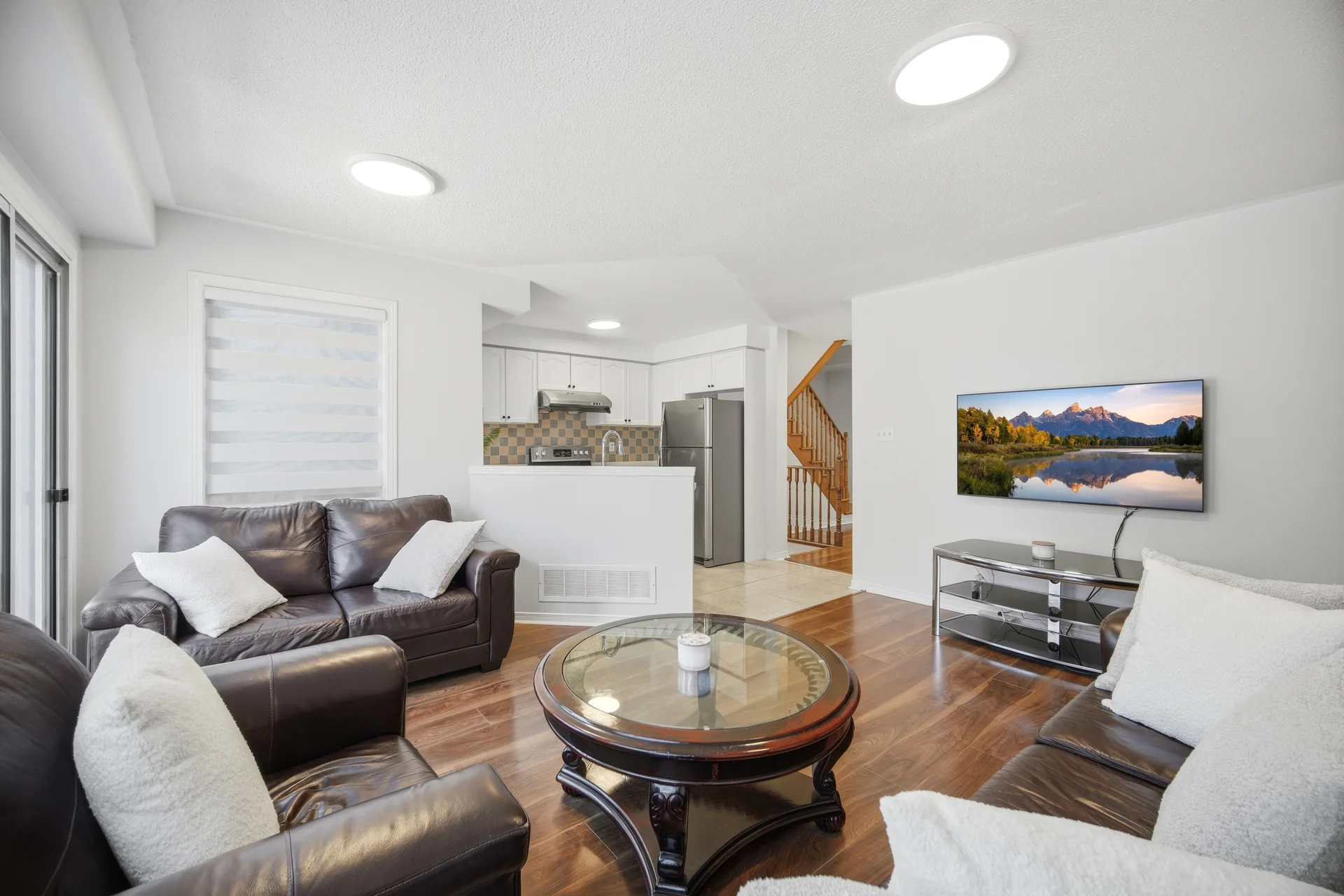 32 Laurelhurst Crescent, Woodbridge - photo 18