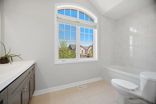 1518 Clitherow Street, Milton - photo 55