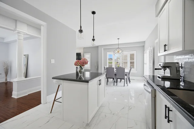 95 Retreat Boulevard, Woodbridge - photo 14