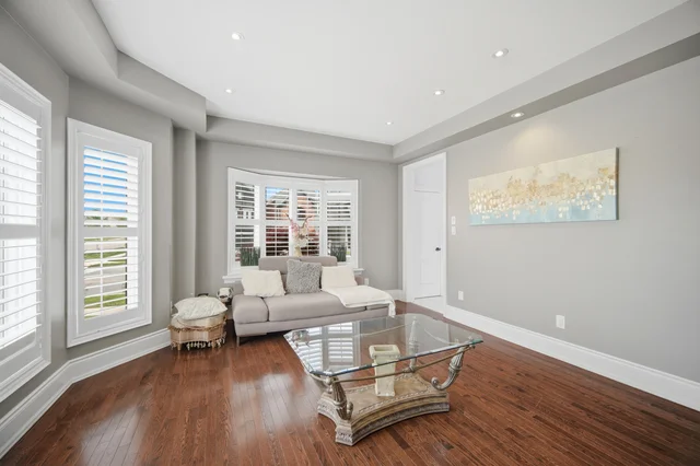 95 Retreat Boulevard, Woodbridge - photo 24