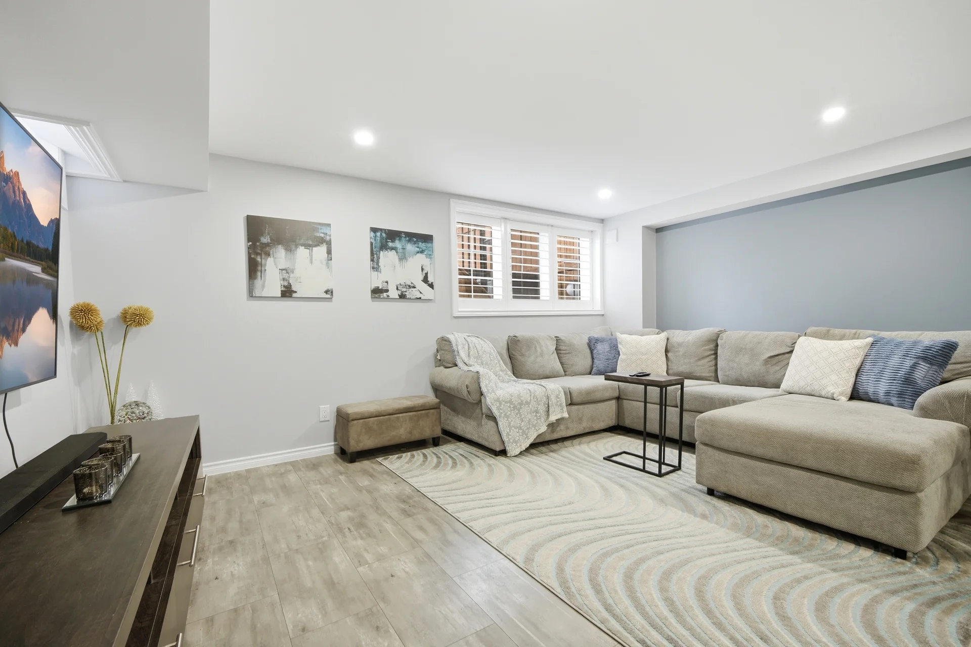 3608133