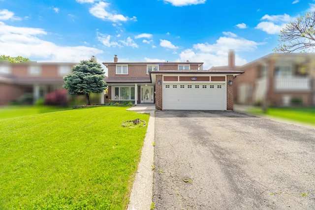 277 Centre Street North, Brampton - photo 2