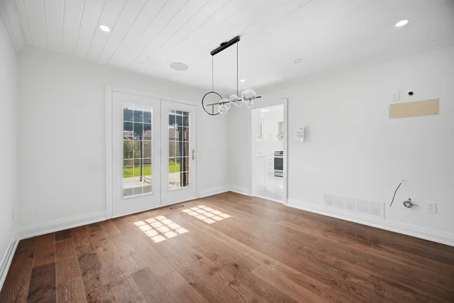 277 Centre Street North, Brampton - photo 17