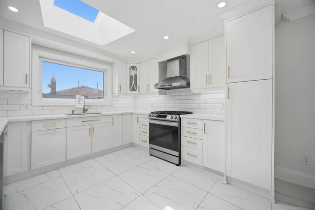 277 Centre Street North, Brampton - photo 19