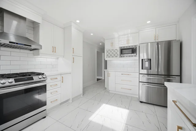 277 Centre Street North, Brampton - photo 22