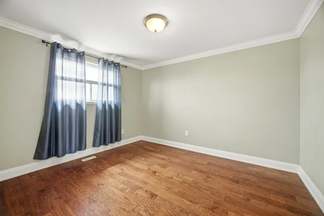 277 Centre Street North, Brampton - photo 37