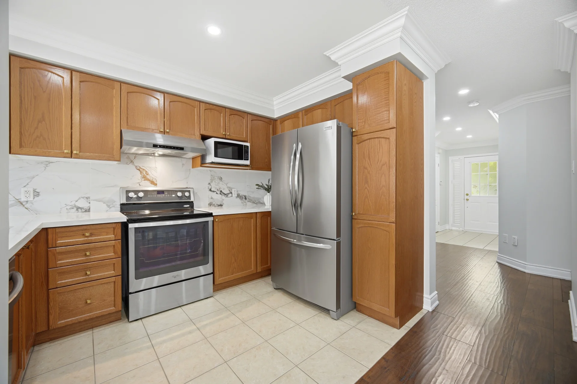 33 Bay Breeze Drive, Brampton - photo 9
