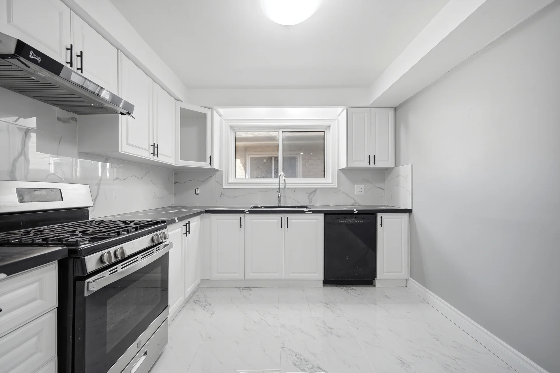 53 Farmhill Court, Scarborough - photo 11