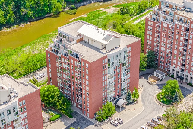 #503-50 Old Mill Road, Oakville - photo 3