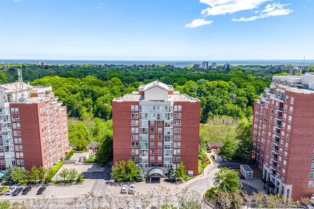 #503-50 Old Mill Road, Oakville - photo 5