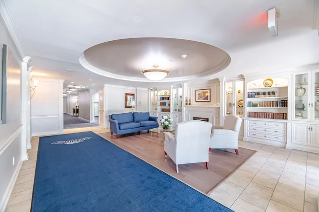 #503-50 Old Mill Road, Oakville - photo 8