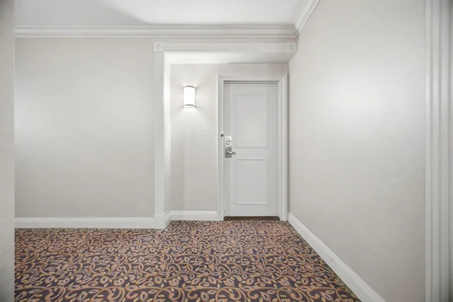 #503-50 Old Mill Road, Oakville - photo 10