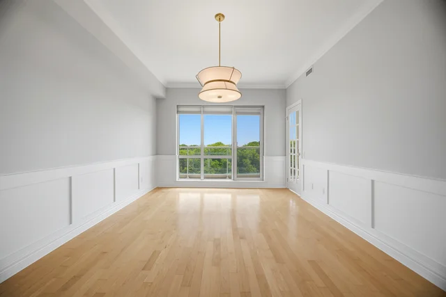 #503-50 Old Mill Road, Oakville - photo 24