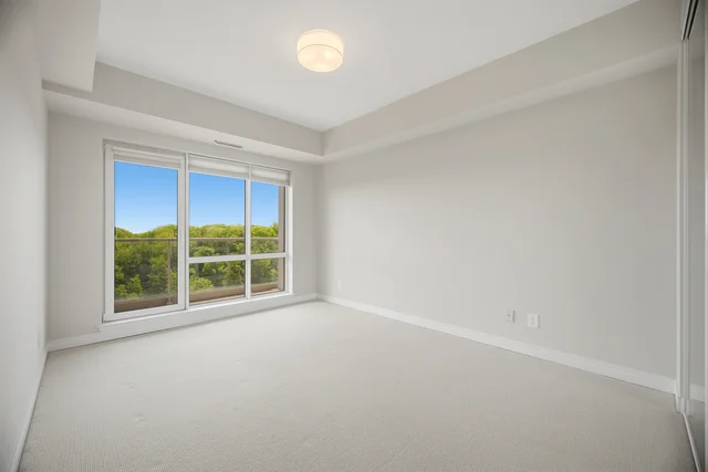 #503-50 Old Mill Road, Oakville - photo 45