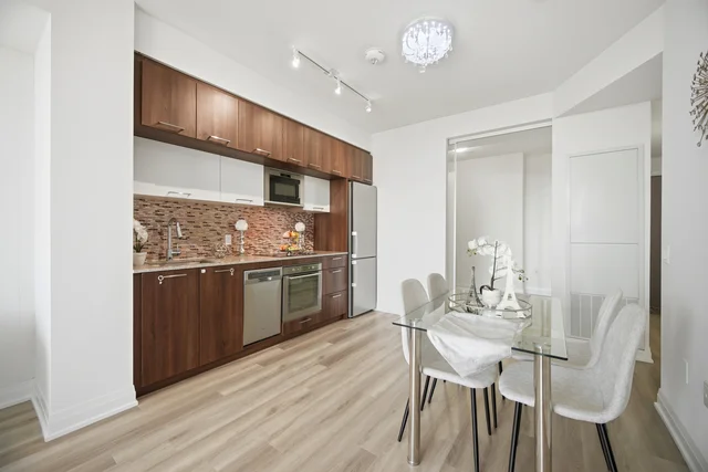 #626-4800 Highway 7, Vaughan - photo 12