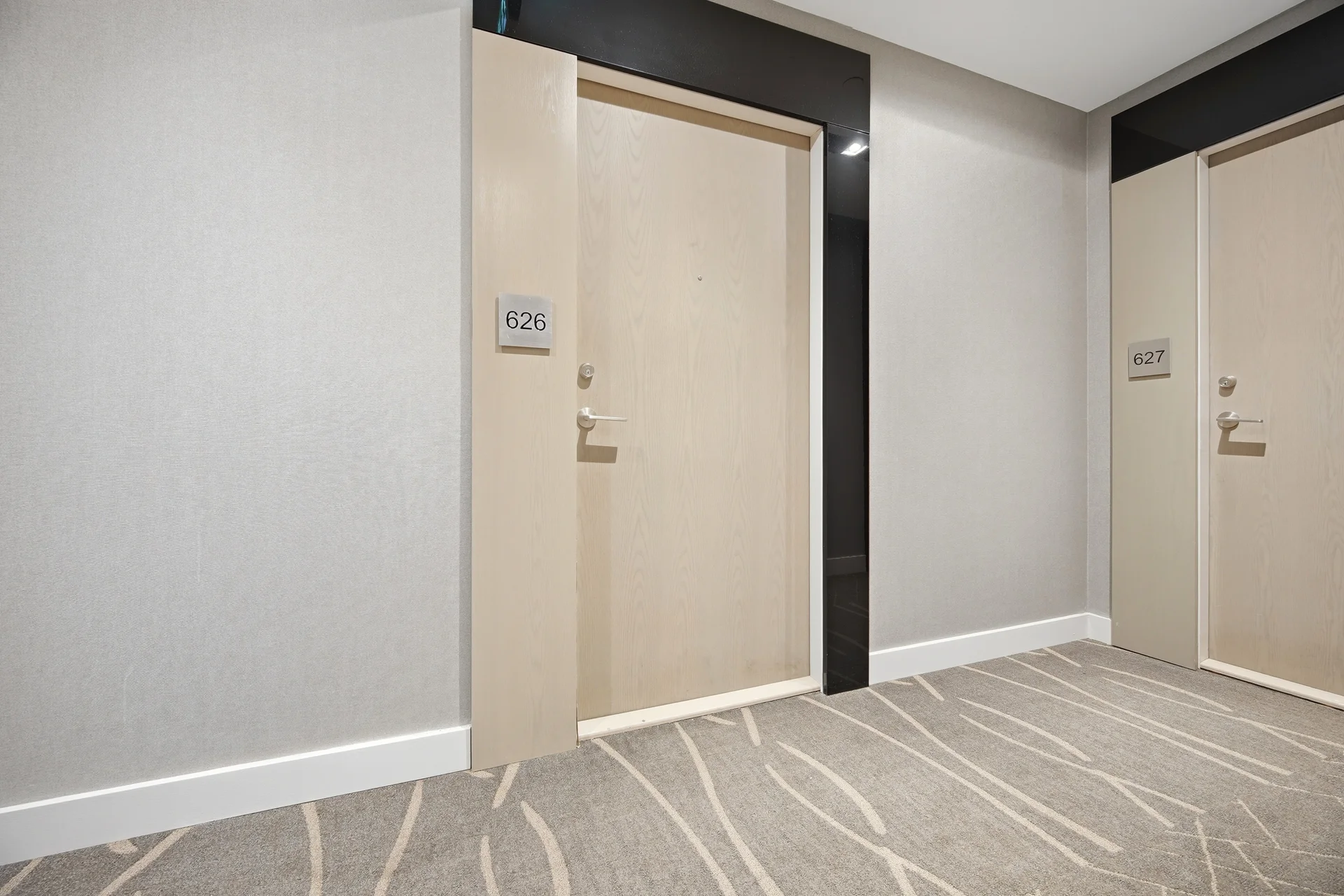 #626-4800 Highway 7, Vaughan - photo 5