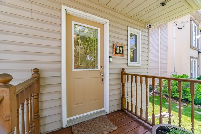 37 Archibald Street, Brampton - photo 5