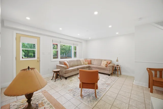 37 Archibald Street, Brampton - photo 8