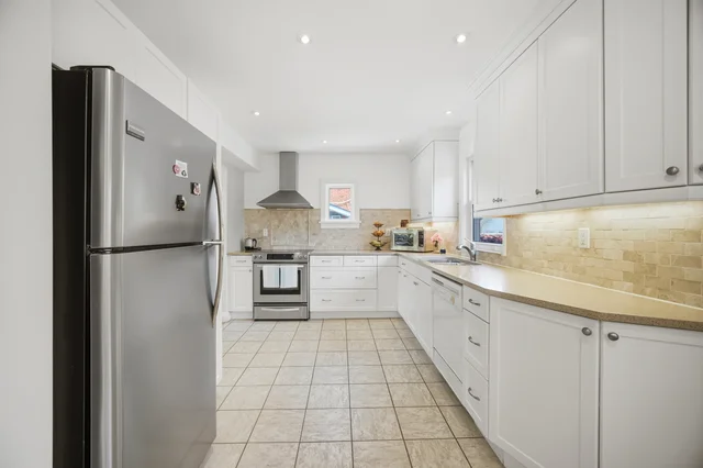 37 Archibald Street, Brampton - photo 11