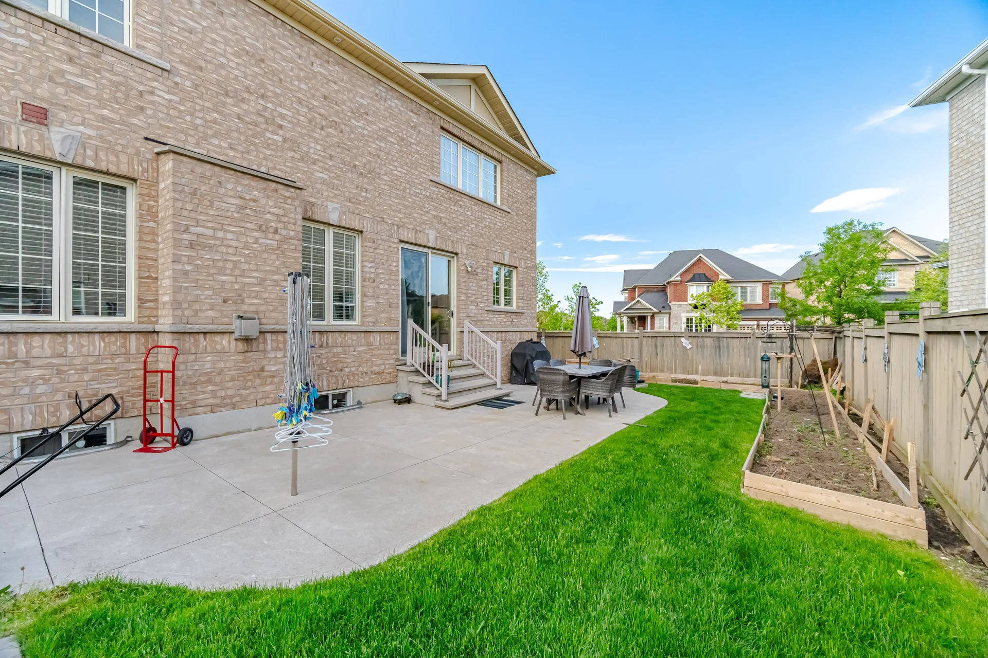 39 Templehill Road, Brampton - photo 64