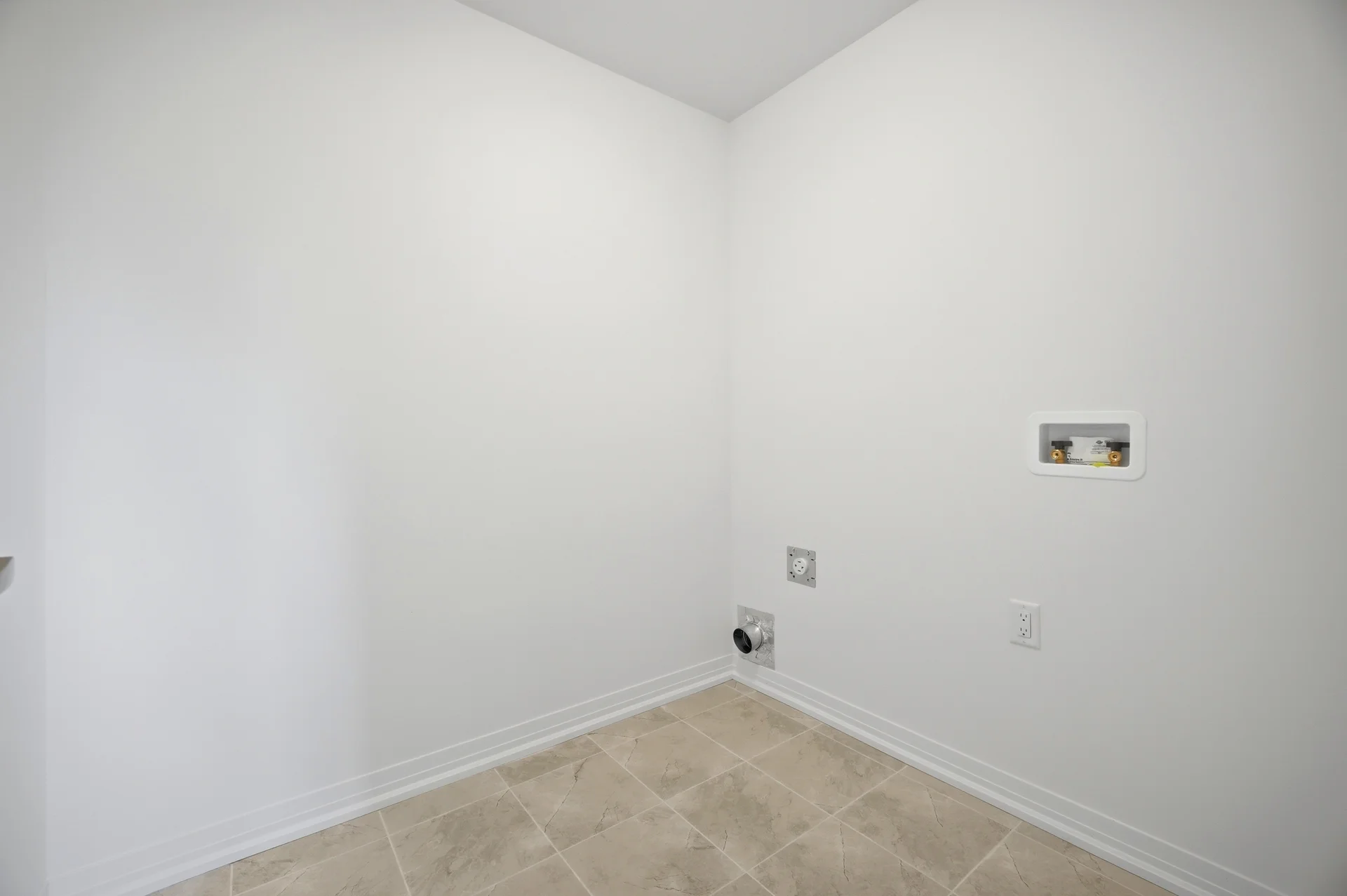 #B03-16 Peach Street, Thorold - photo 37