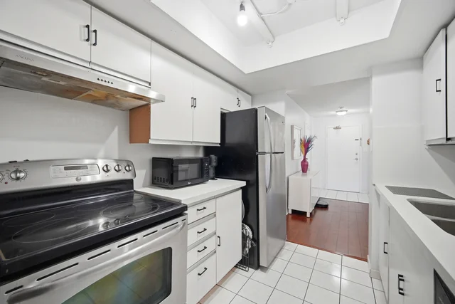 #708-1 Rowntree Road, Etobicoke - photo 21