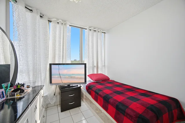 #708-1 Rowntree Road, Etobicoke - photo 35
