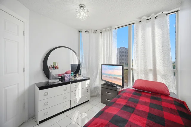 #708-1 Rowntree Road, Etobicoke - photo 36