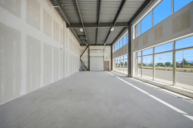 #1-452 Taunton Road West, Oshawa - photo 8