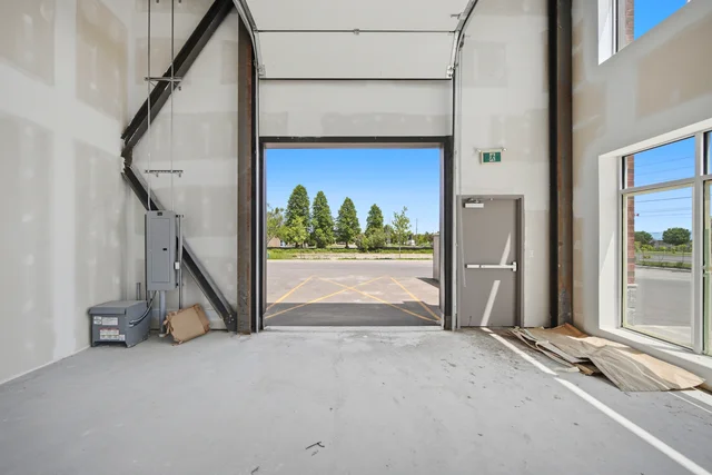 #1-452 Taunton Road West, Oshawa - photo 18