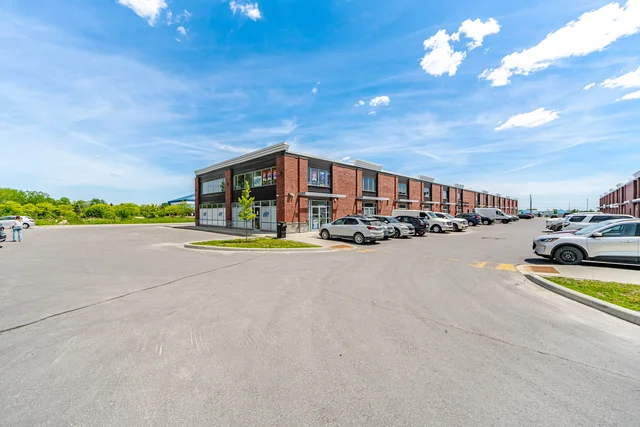 #1-452 Taunton Road West, Oshawa - photo 22