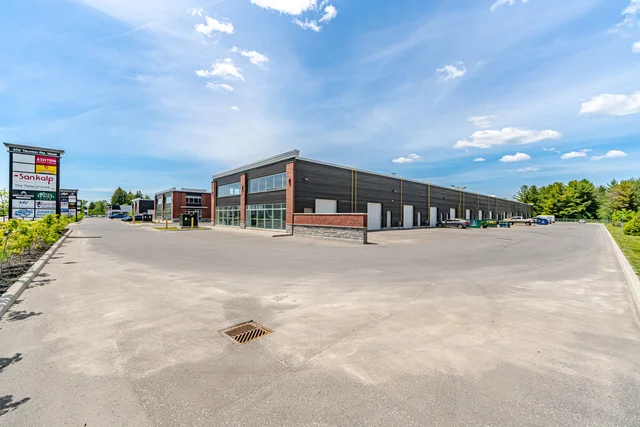 #1-452 Taunton Road West, Oshawa - photo 23