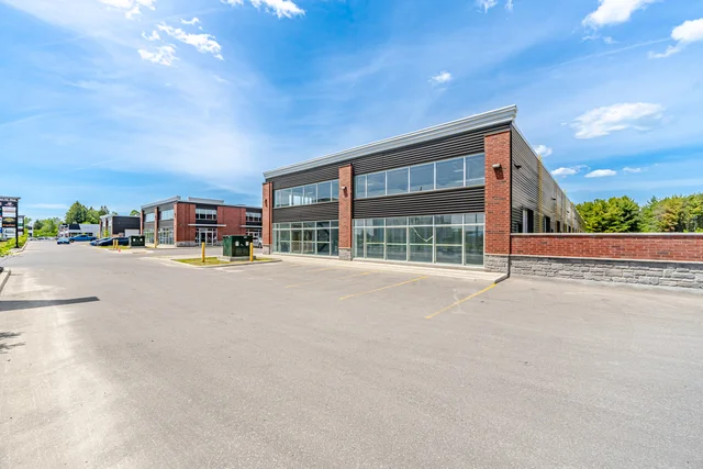 #1-452 Taunton Road West, Oshawa - photo 24
