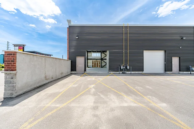 #1-452 Taunton Road West, Oshawa - photo 28