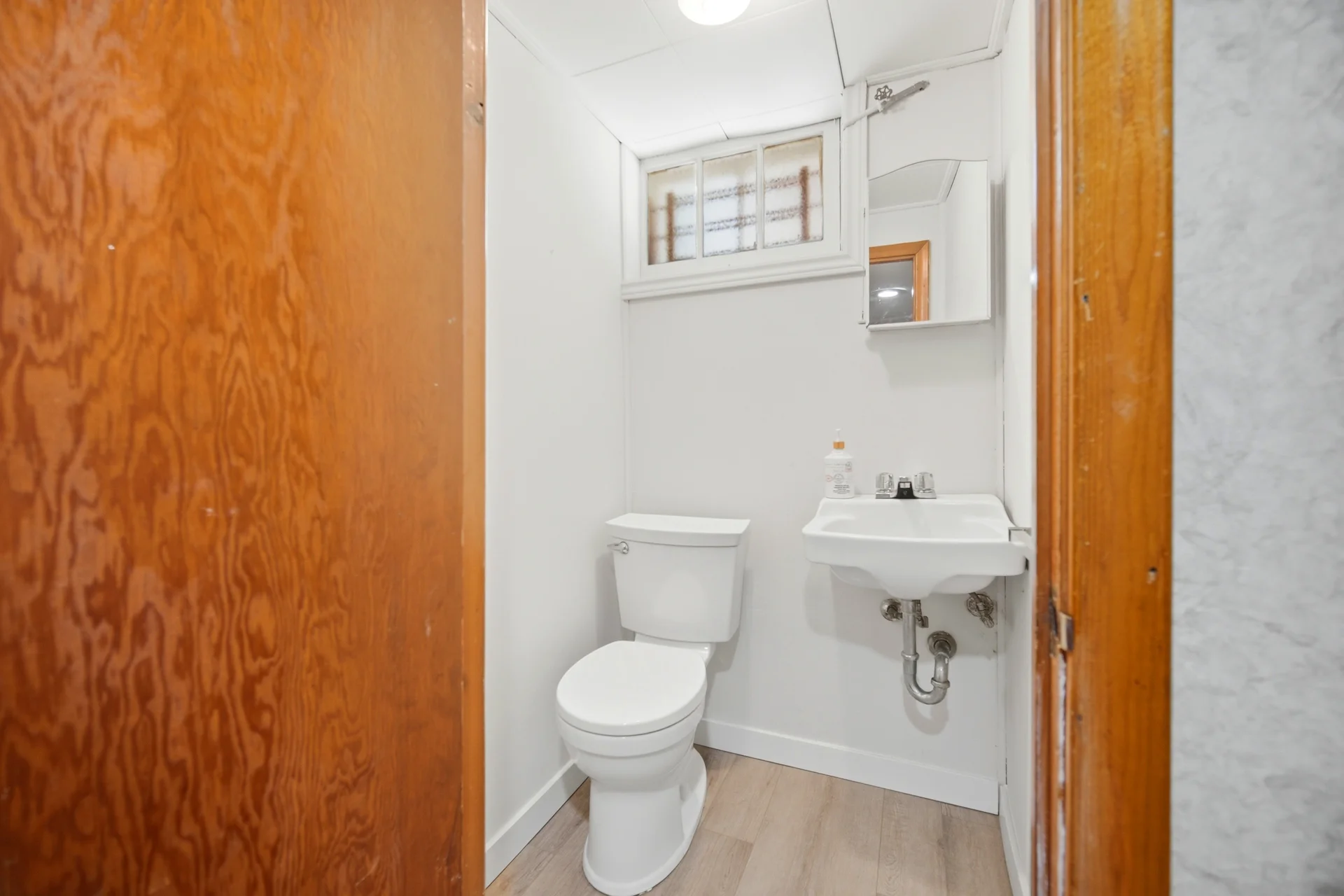 3616583