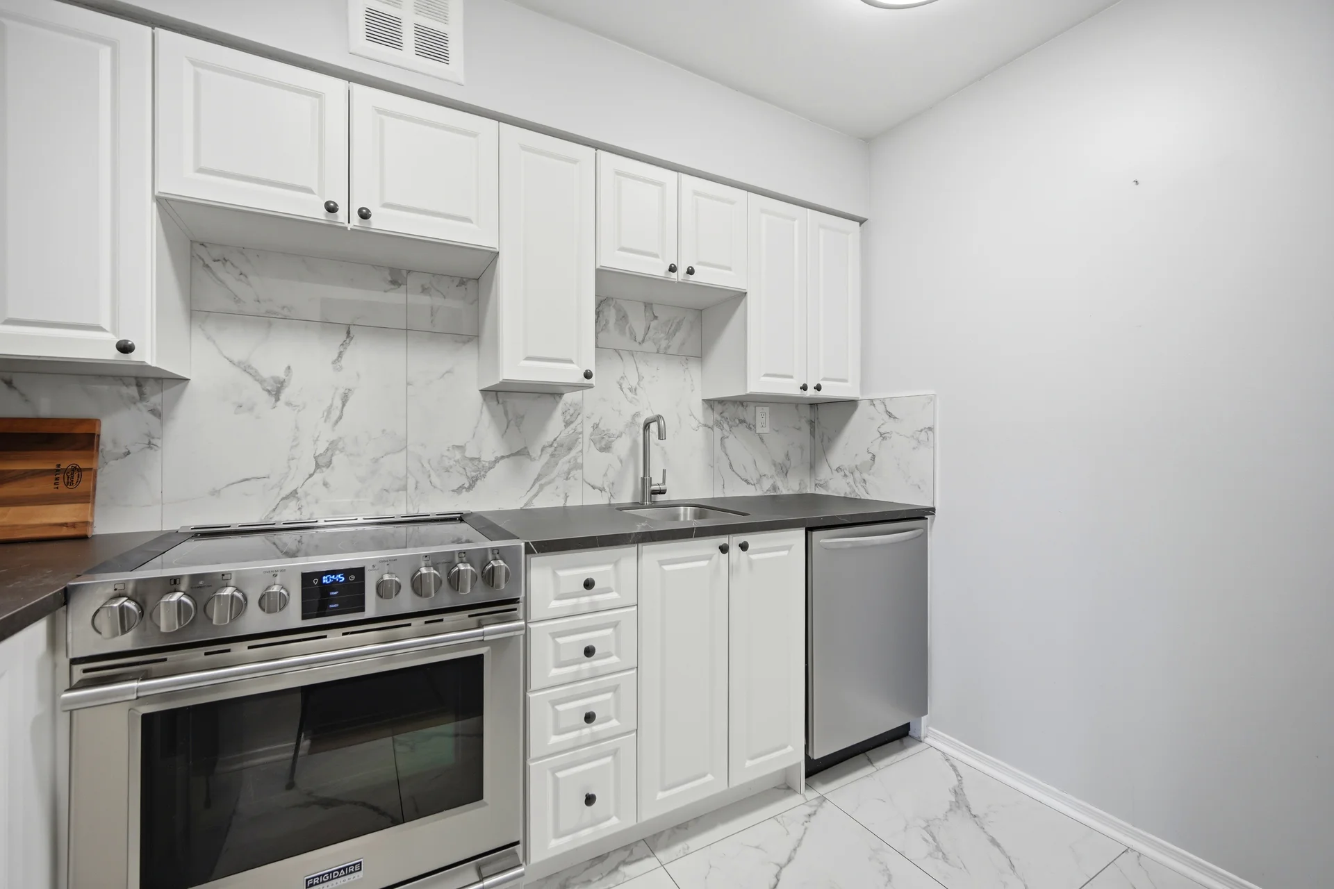 #108-2 Westney Road North, Ajax - photo 8