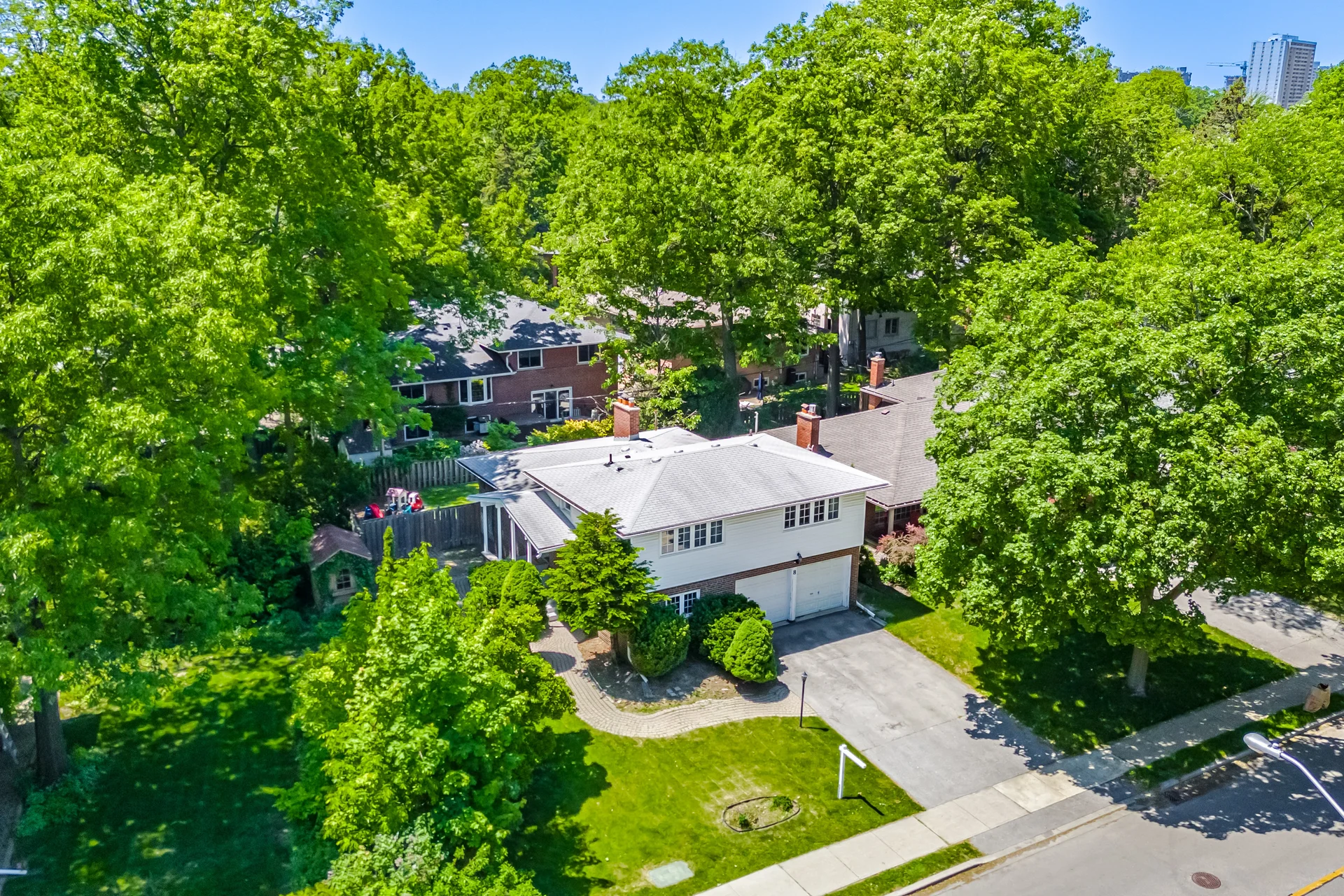 8 Markland Drive, Etobicoke - photo 9