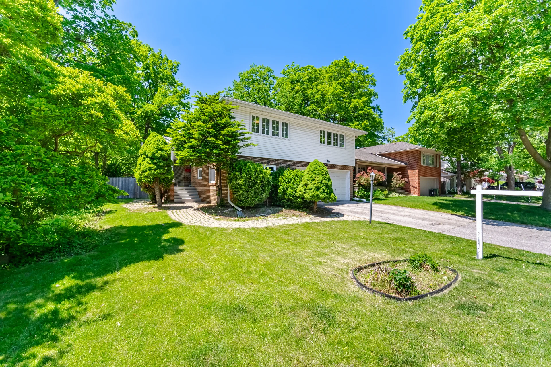 8 Markland Drive, Etobicoke - photo 11