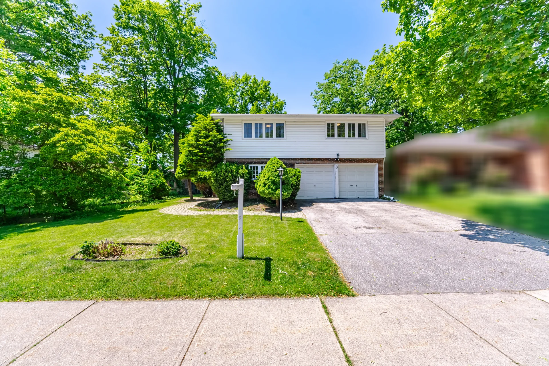 8 Markland Drive, Etobicoke - photo 12