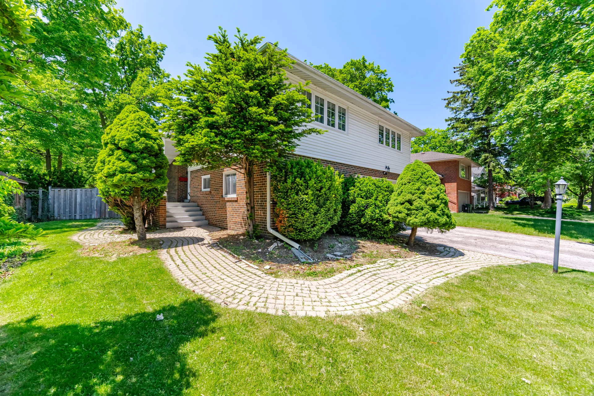 8 Markland Drive, Etobicoke - photo 15