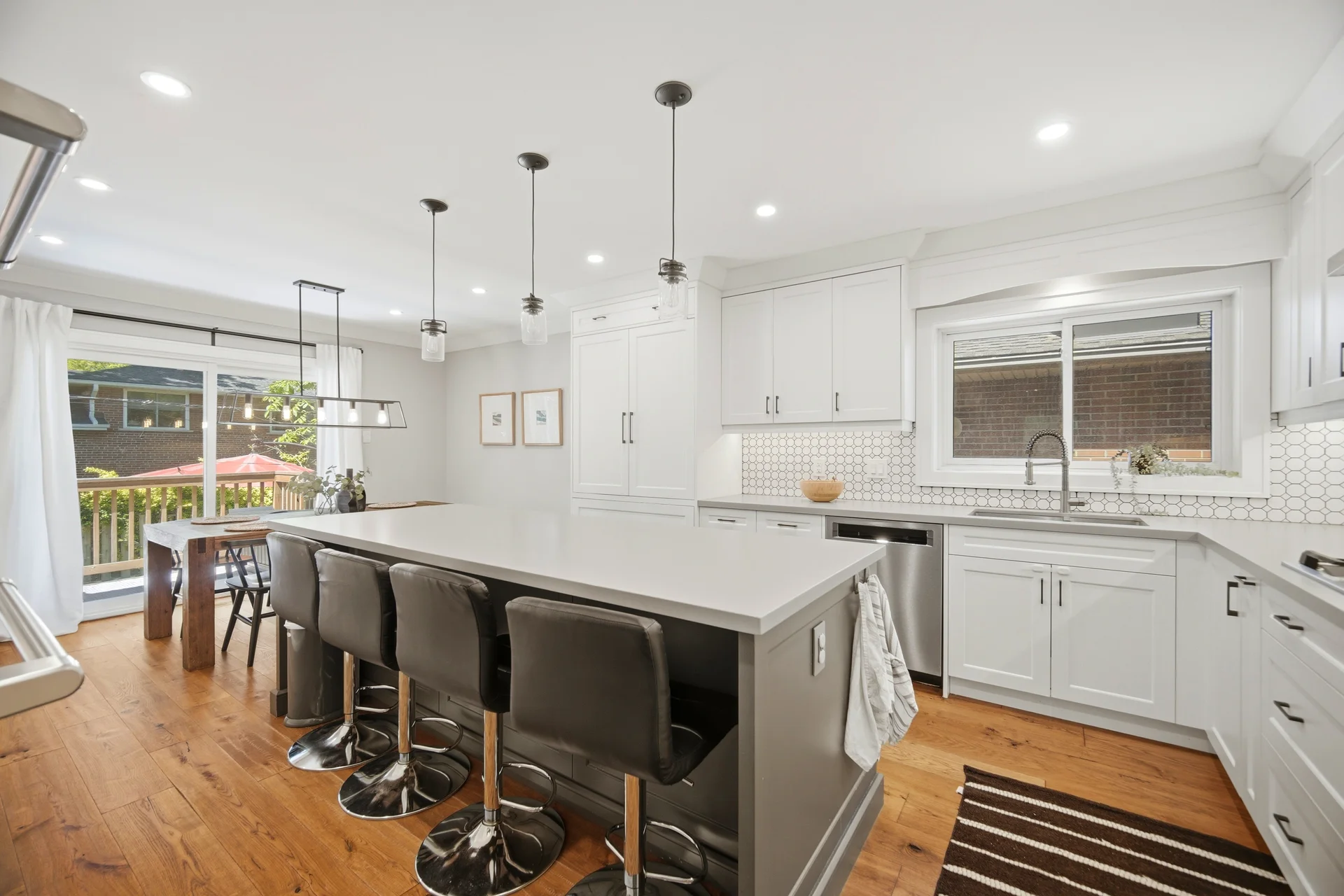 8 Markland Drive, Etobicoke - photo 28