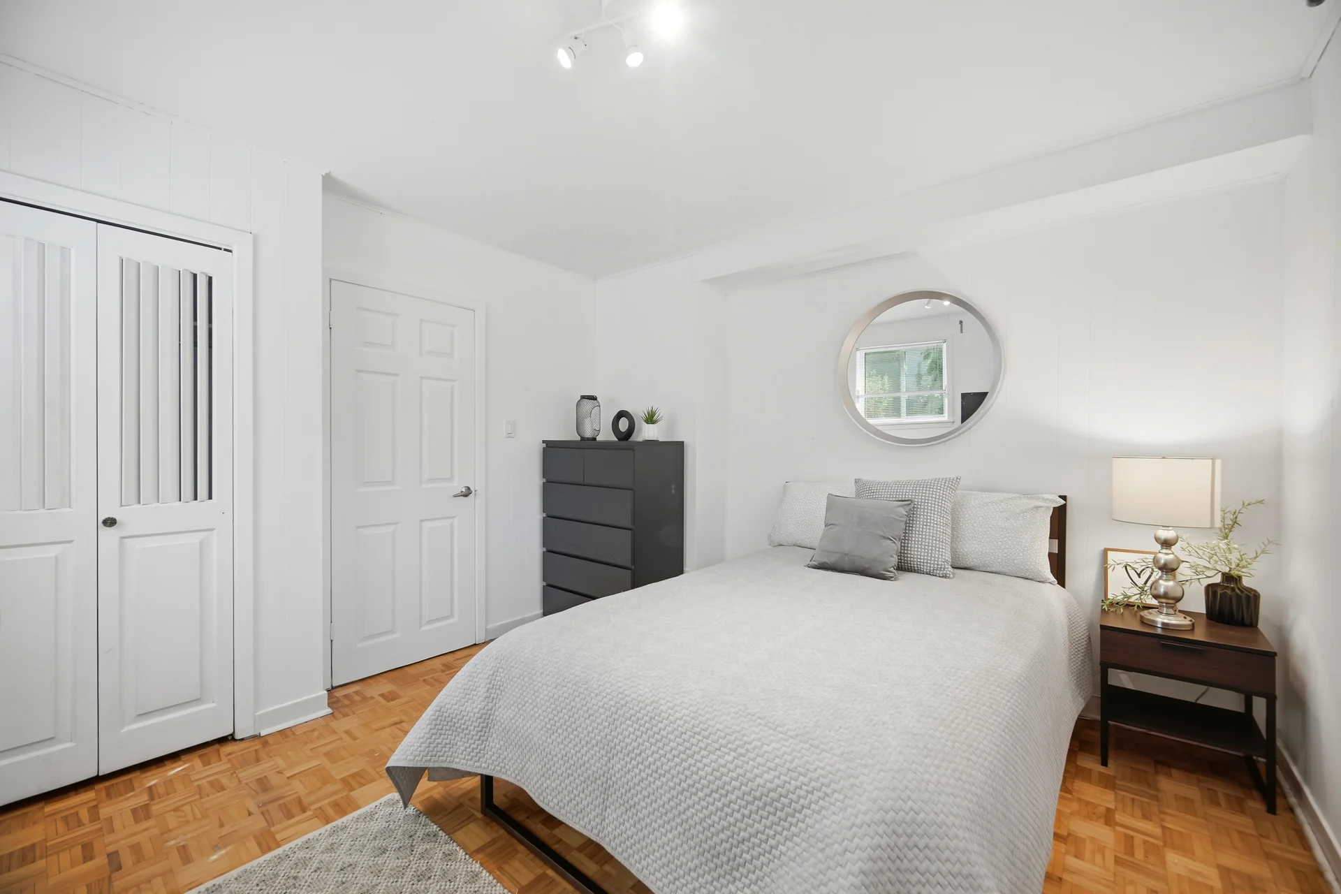 8 Markland Drive, Etobicoke - photo 61